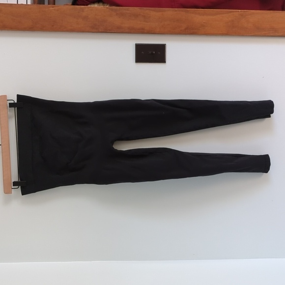 Blanqi Black Maternity Leggings - Picture 1 of 4